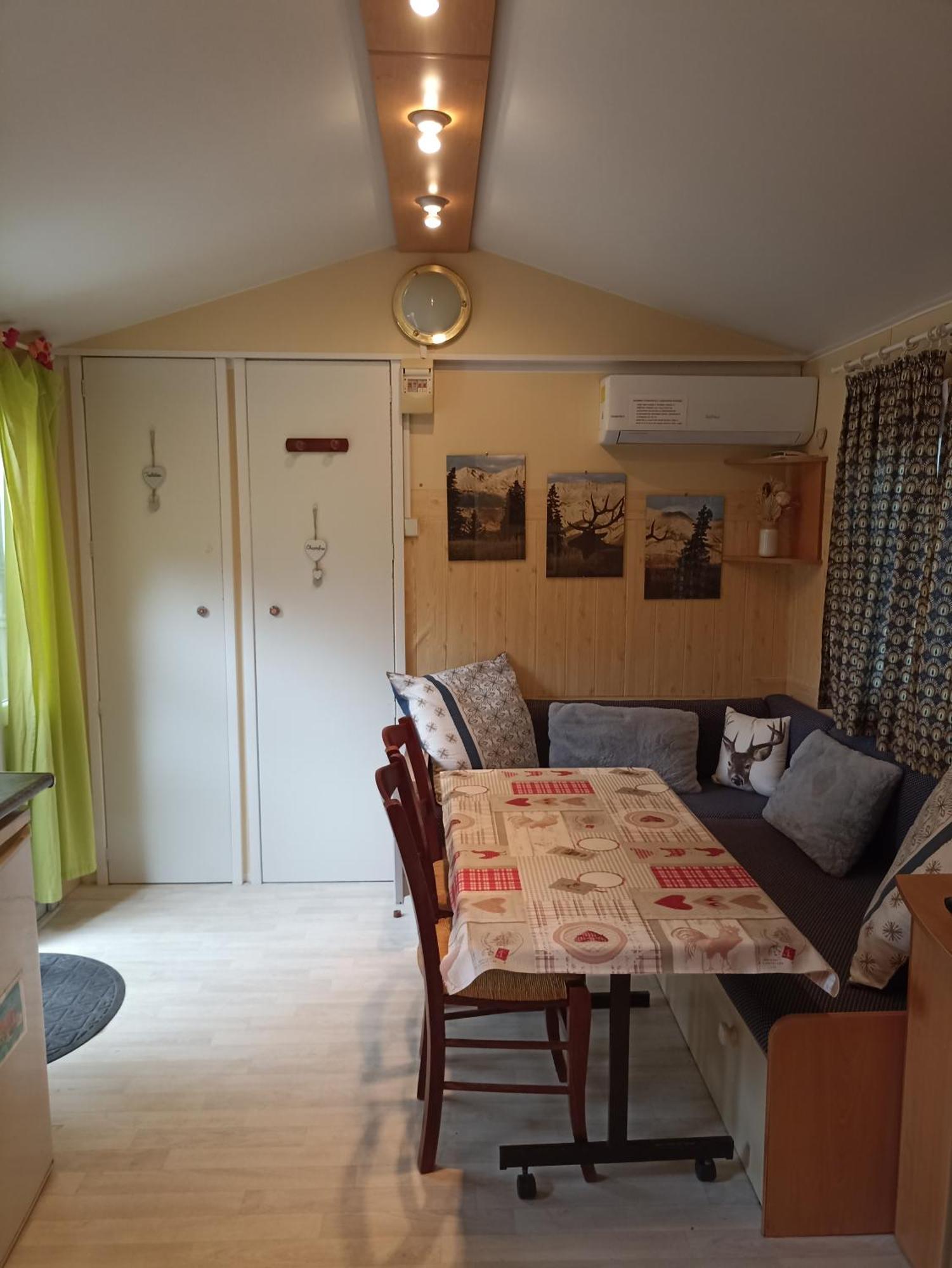 Mobil Home Villefranche-de-Conflent Buitenkant foto